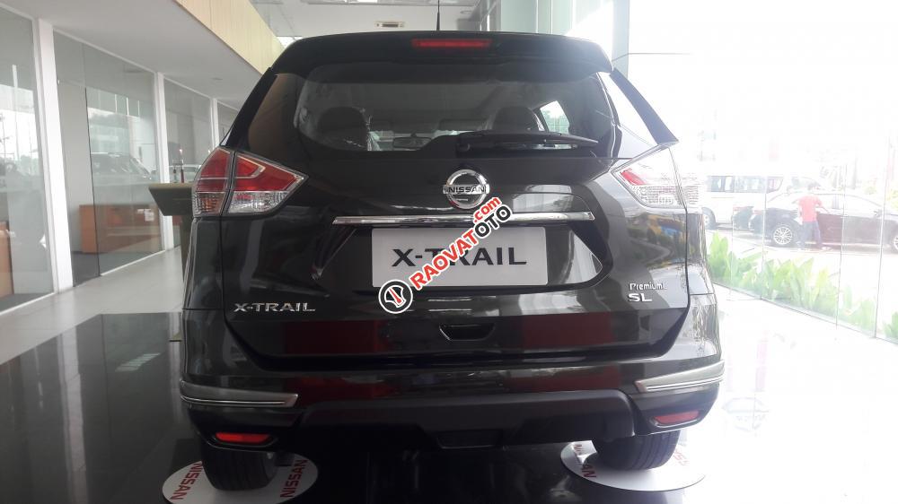 Cần bán Nissan X trail 2.0 SL premium đời 2017, chỉ với 918tr-3