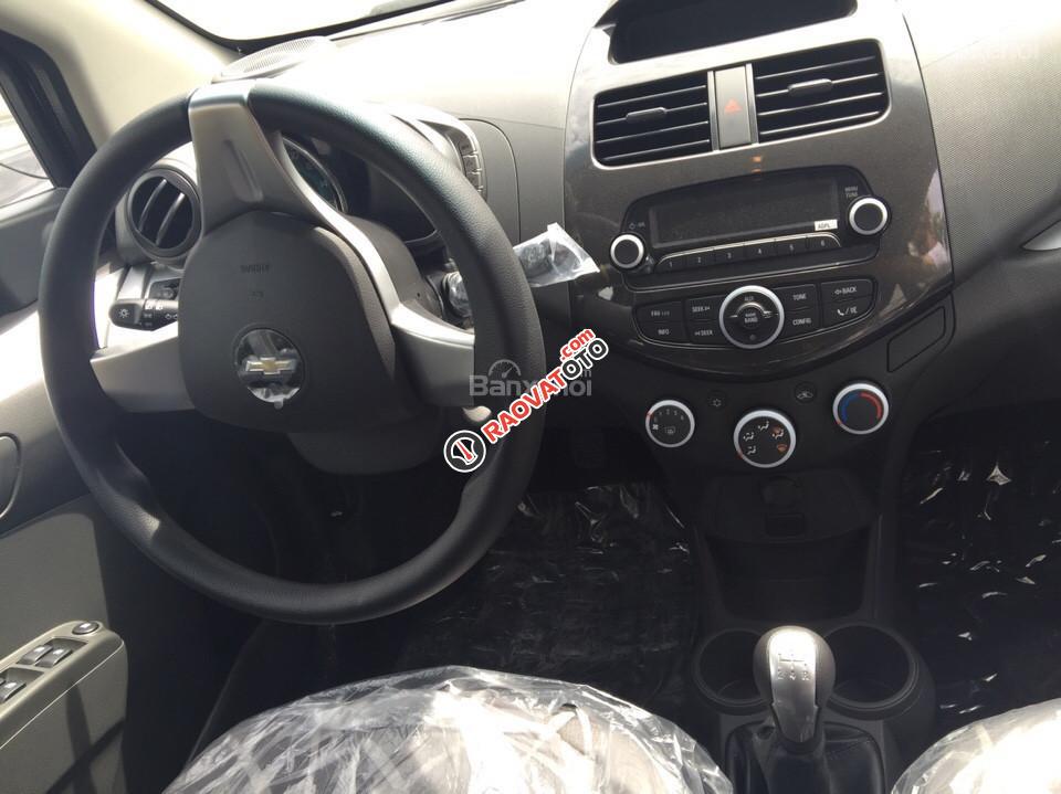 Chevrolet Spark Van Duo 1.2L, màu trắng, nhập khẩu chính hãng-1