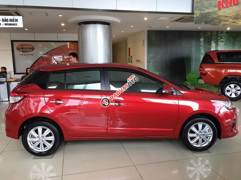 Toyota Mỹ Đình - Toyota Yaris 2017, khuyến mại cực tốt, hỗ trợ làm Uber và Grab, LH: 0976112268-1