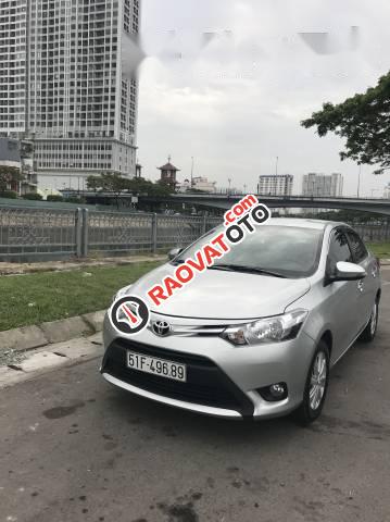 Bán Toyota Vios đời 2017, màu bạc  -0