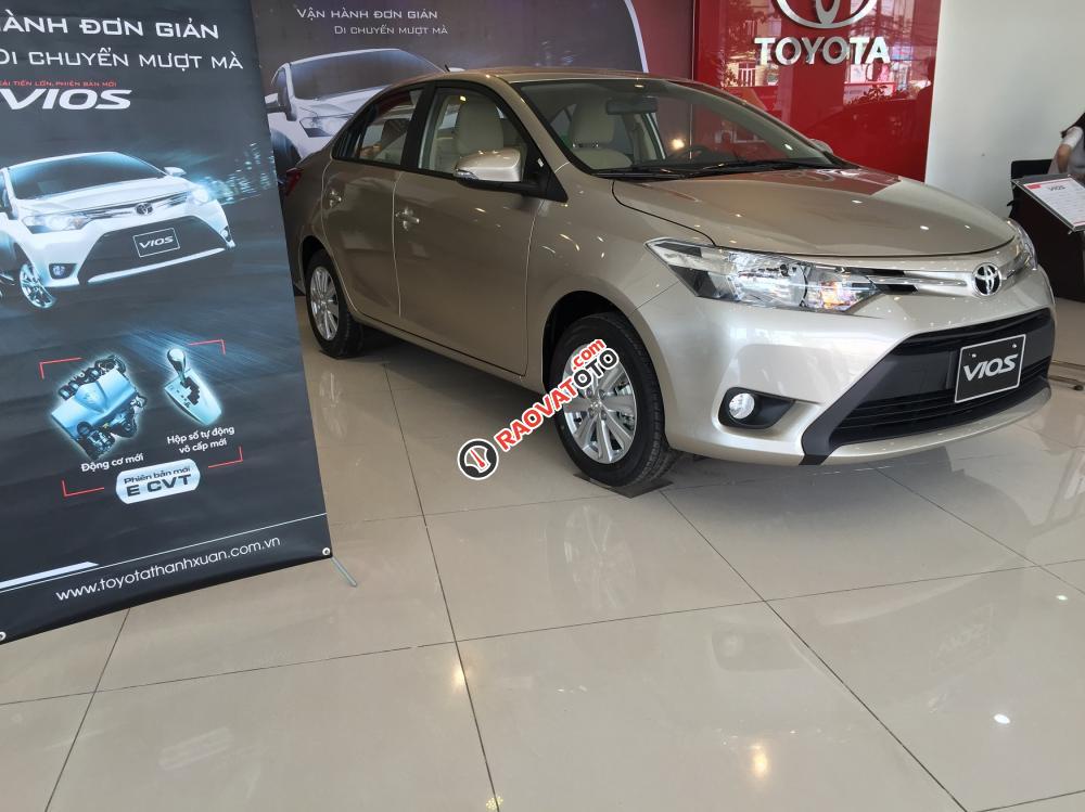 Bán Toyota Vios 1.5E MT đời 2017, mới 100%, giao ngay giá tốt-1