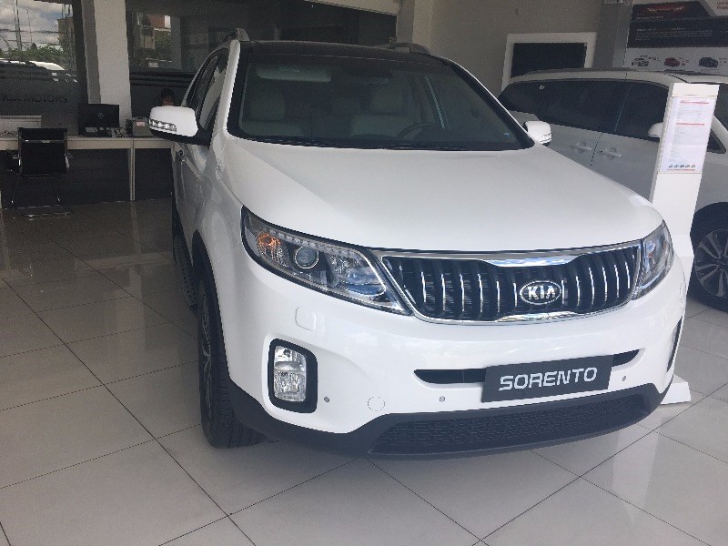 Bán ô tô Kia Sorento đời 2017, màu trắng, nhập khẩu nguyên chiếc-3