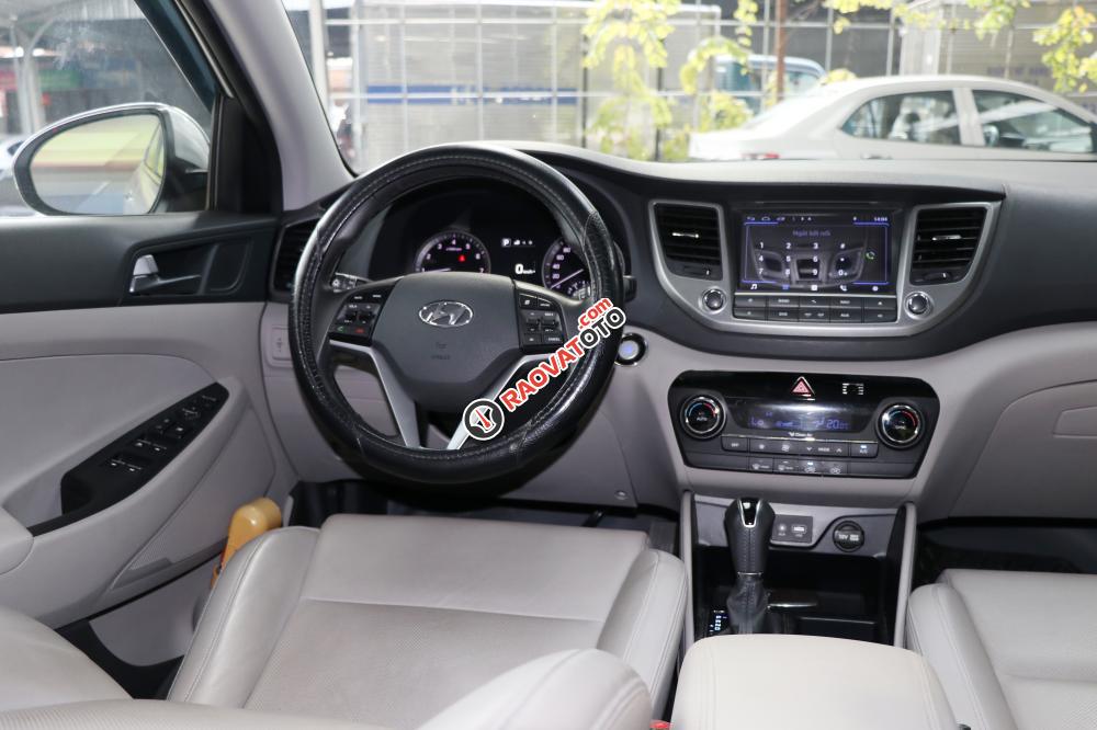 Cần bán Hyundai Tucson 2.0AT 2016, màu bạc, nhập khẩu, 866 triệu-11