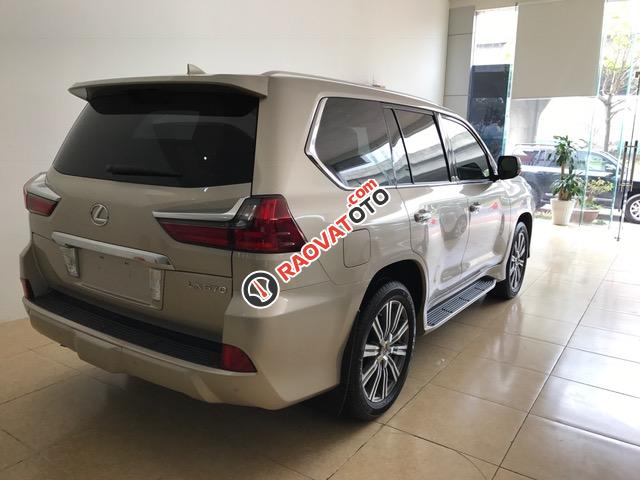 Bán Lexus LX 570 5.7 AT 2016 xuất Mỹ, màu vàng cát. LH 0904927272-5