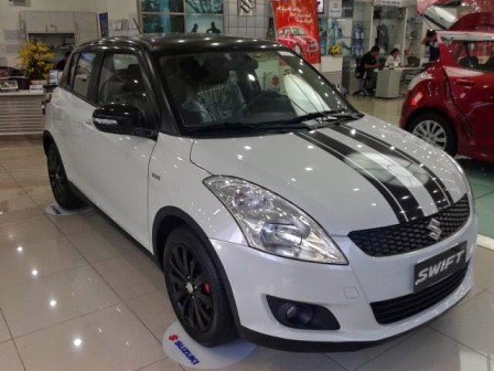 Bán Suzuki Swift năm 2017, màu trắng, nhập khẩu -2