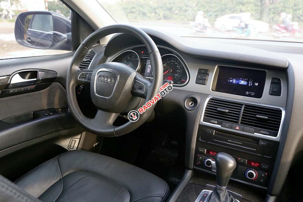 Cần bán Audi Q7 3.6 Quattro Premium đời 2010, màu xám, nhập khẩu-17