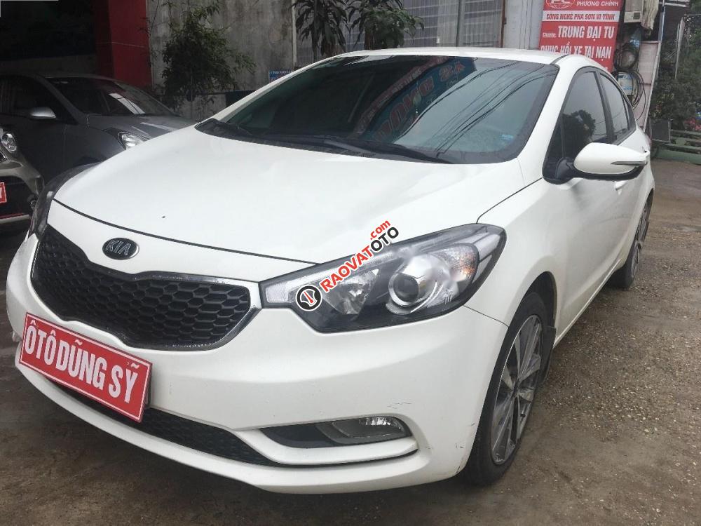 Cần bán xe Kia K3 1.6 MT năm 2015, màu trắng số sàn-3