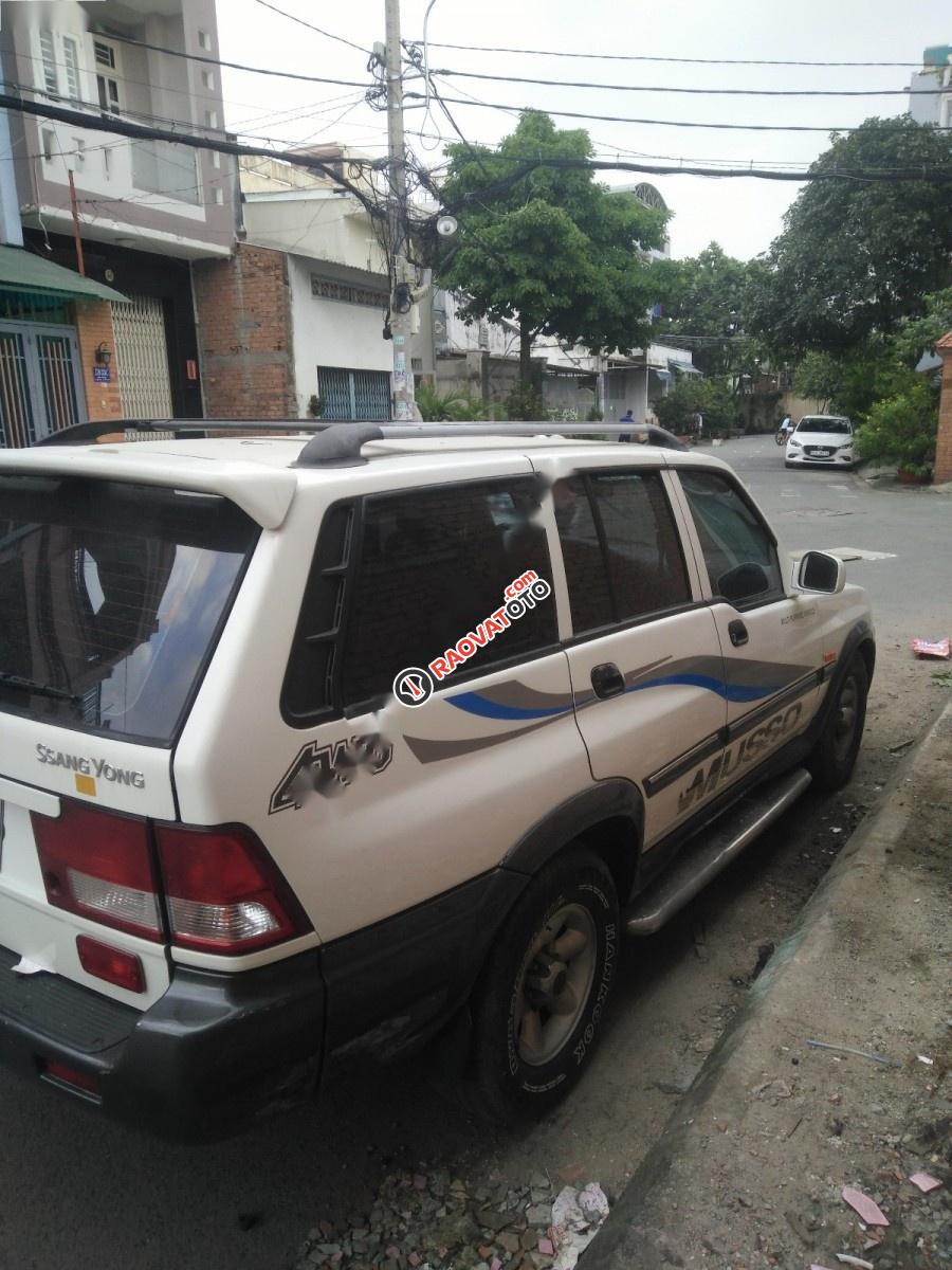 Bán Ssangyong Musso 2.3 năm 2002, màu trắng, xe nhập-1