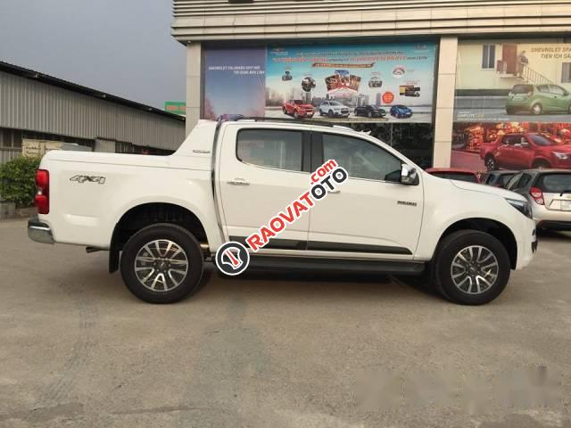 Bán Chevrolet Colorado 2017, màu trắng-0