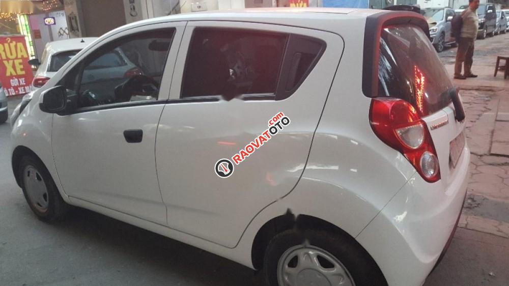 Cần bán xe Chevrolet Spark LS 1.0 MT đời 2015, màu trắng như mới-5