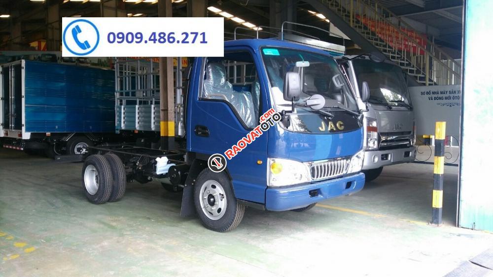 Cần bán xe JAC HFC đời 2017, màu bạc, xe nhập, giá chỉ 285 triệu-0