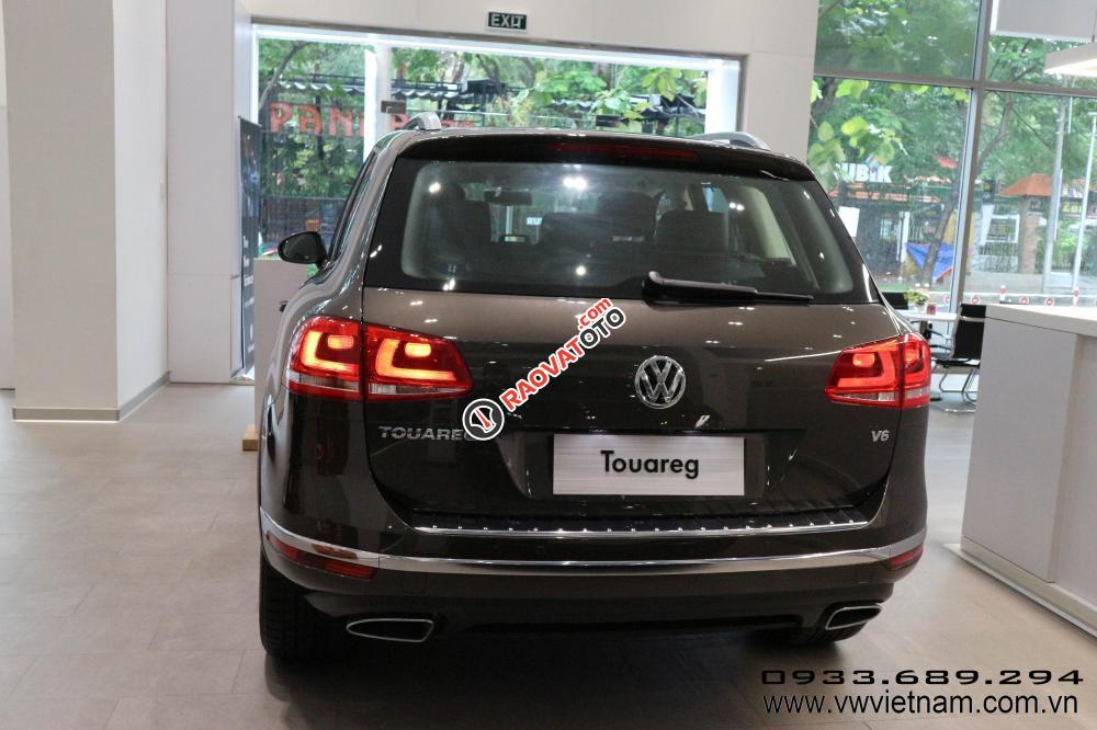 Volkswagen Touareg - SUV đậm chất Đức cho khách hàng ưa thích sự rộng rãi - Hotline 0933689294-3