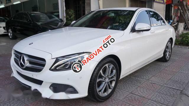 Bán Mercedes C200 đời 2016, màu trắng-4