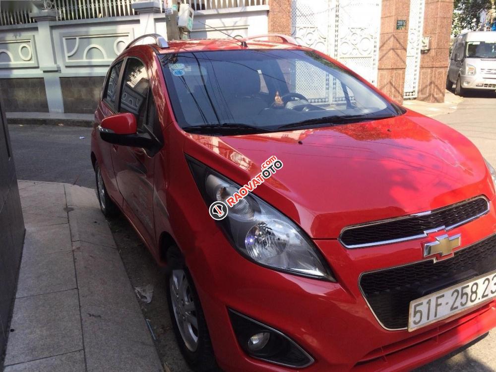 Bán ô tô Chevrolet Spark đời 2015, màu đỏ xe gia đình, giá tốt-1