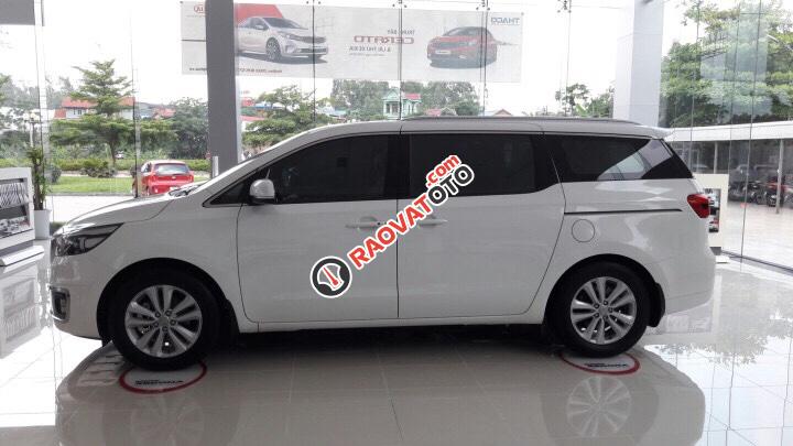 Kia Vĩnh Phúc, Phú Thọ chuyên Kia Sedona DATH đời 2017, trả góp lãi suất ưu đãi, LH: Ms Phương 0938907252-12