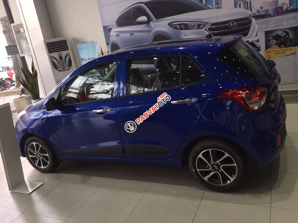 Bán xe Hyundai Grand i10 1.0MT năm 2017, màu xanh lam-1