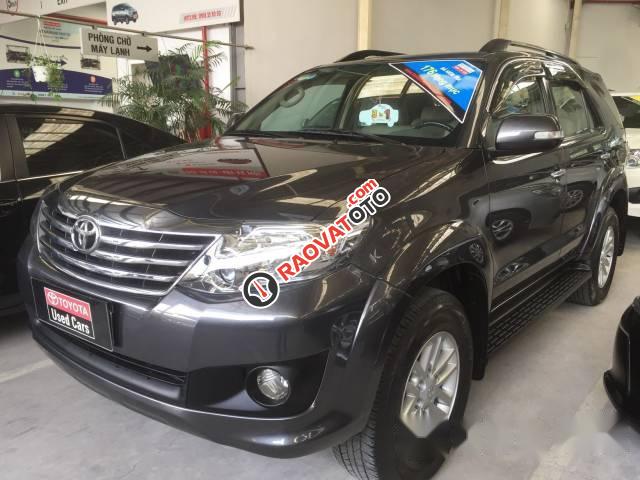 Bán Toyota Fortuner 2.7V 4x2 đời 2013, màu xám -1