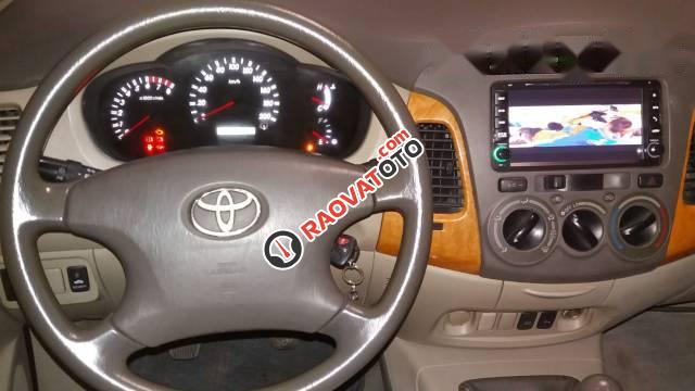 Bán Toyota Innova G đời 2009, màu bạc-4