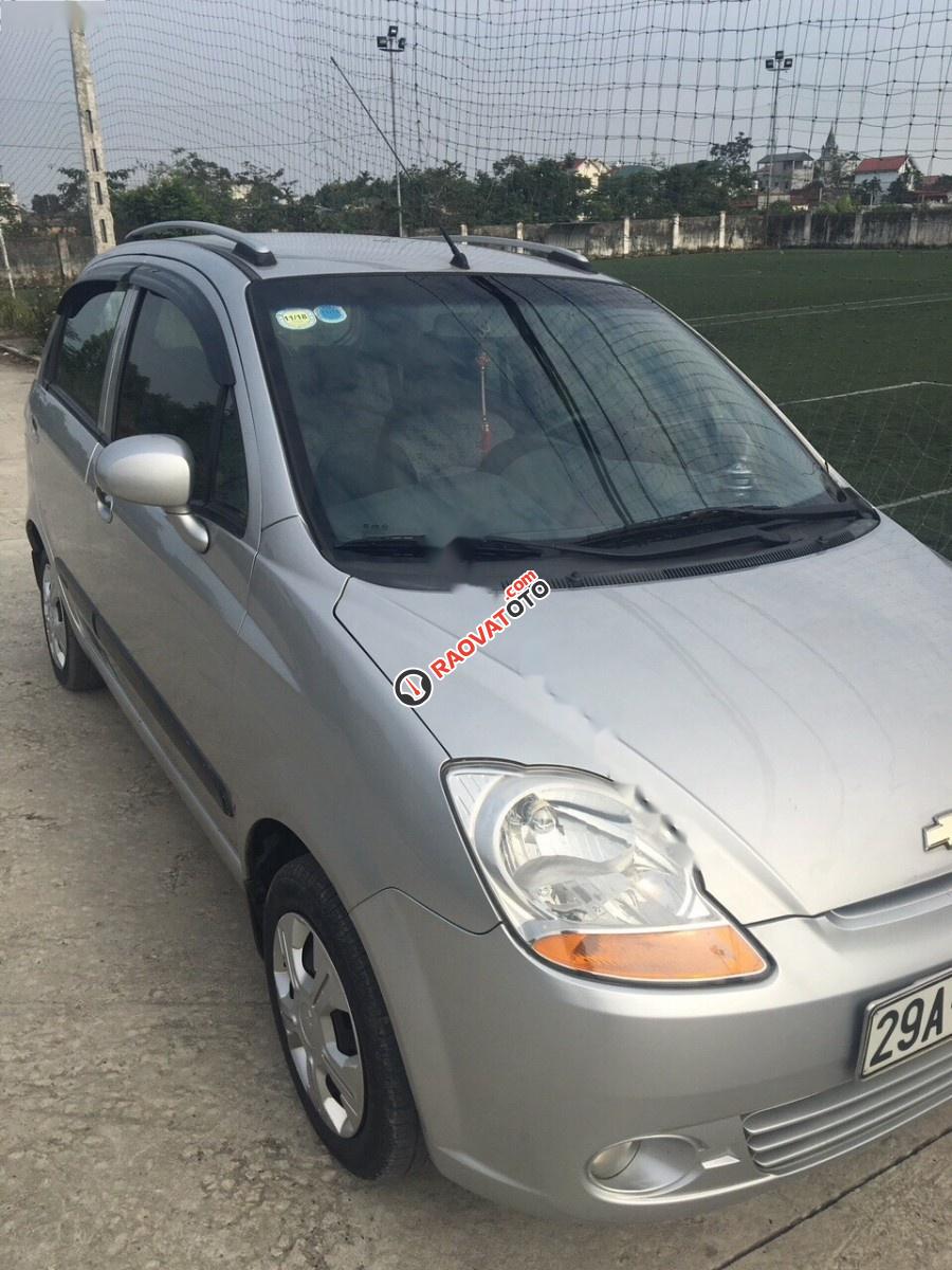 Bán Chevrolet Spark đời 2011, màu bạc, 165 triệu-2