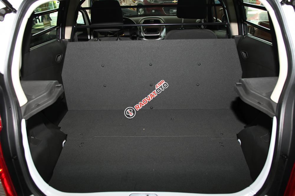 Chevrolet Spark đời 2018, hỗ trợ trả góp 90%, hỗ trợ Uber và Grab, LH: 0911.021.228-0