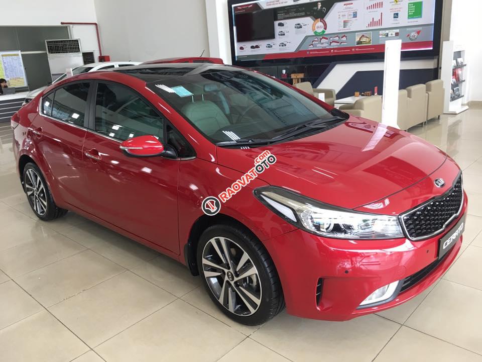 Kia Cerato giá và khuyến mãi cực sốc 2018, chỉ cần 125tr nhận ngay xe. LH ngay 091.4444.847-0