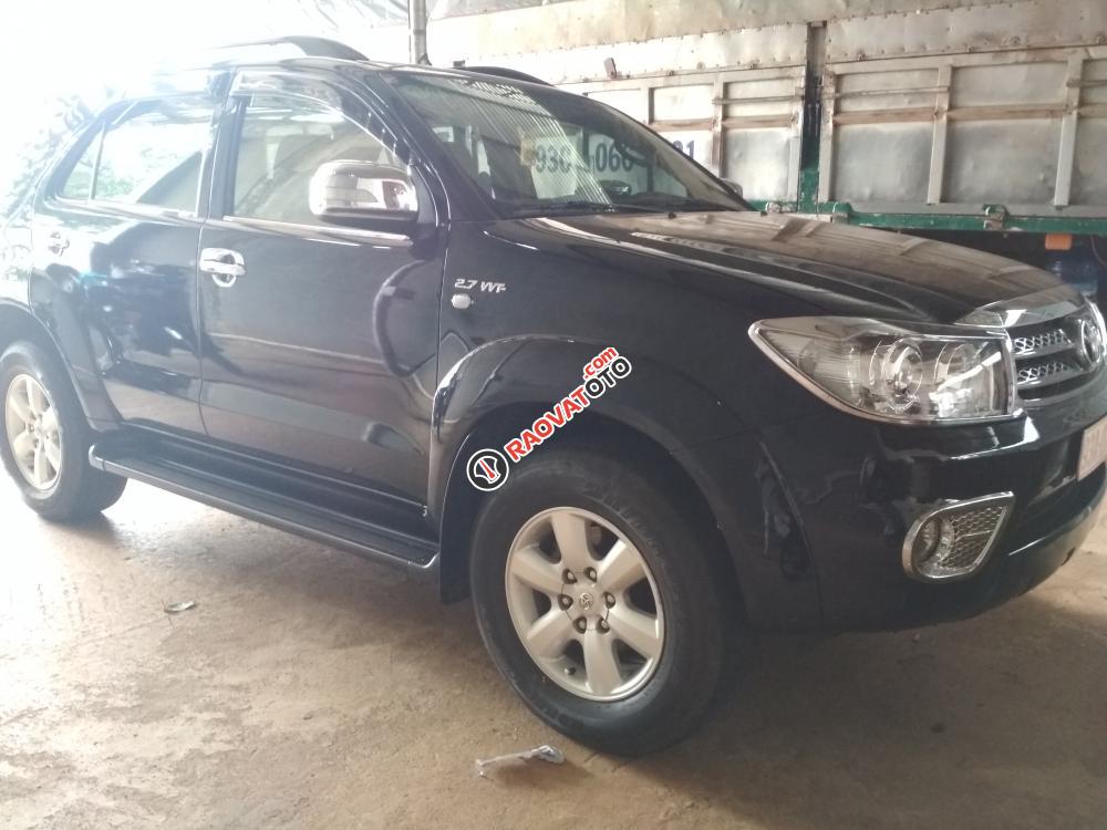 Bán xe Toyota Fortuner V 2009, màu đen, nhập khẩu-1