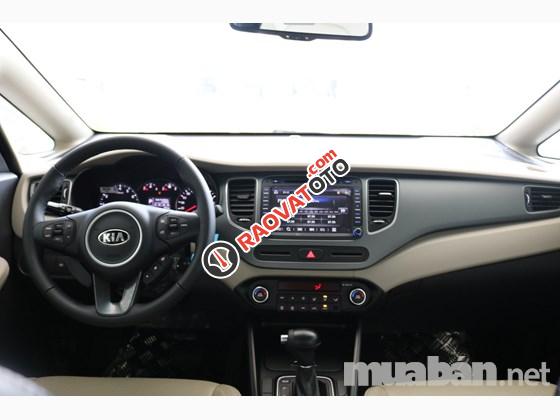 Xe Kia Rondo Facelift 2017 mới nhất, phong cách mới, thay đổi diện mạo hiện đại, xe giao ngay, liên hệ 0961611455-3