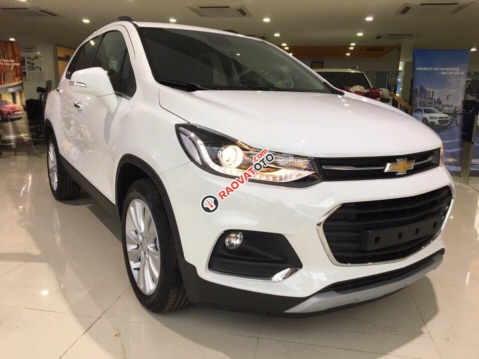 Cần bán xe Chevrolet Trax LT đời 2017, màu trắng, nhập khẩu nguyên chiếc-2