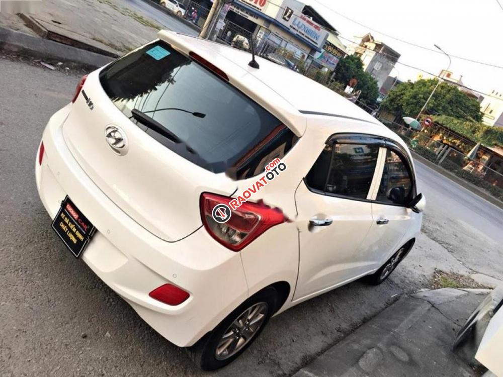 Cần bán xe Hyundai Grand i10 1.0 MT năm 2016, màu trắng, nhập khẩu, 355tr-3