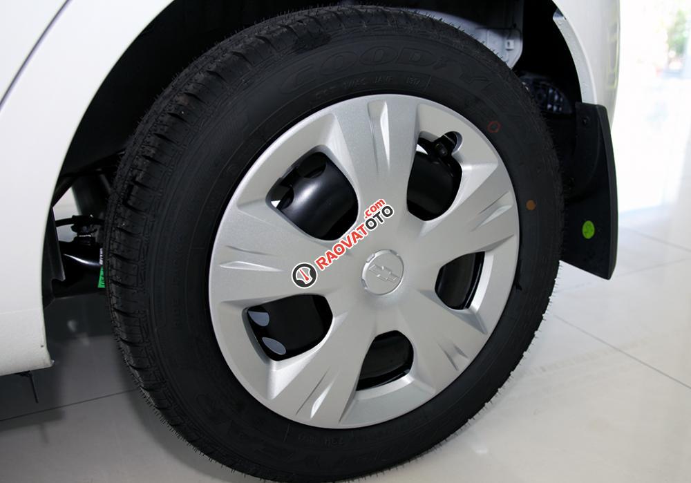 Chevrolet Spark đời 2018, hỗ trợ trả góp 90%, hỗ trợ Uber và Grab, LH: 0911.021.228-1