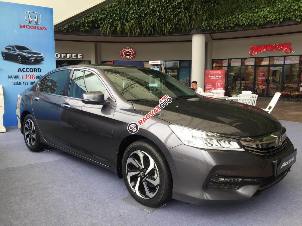 Honda Giải phóng! Honda Accord 2.4 đời 2017, màu xám, nhập khẩu nguyên chiếc Thailand - LH 0903273696-1