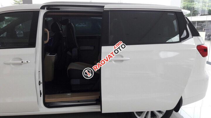 Kia Vĩnh Phúc, Phú Thọ chuyên Kia Sedona DATH đời 2017, trả góp lãi suất ưu đãi, LH: Ms Phương 0938907252-1