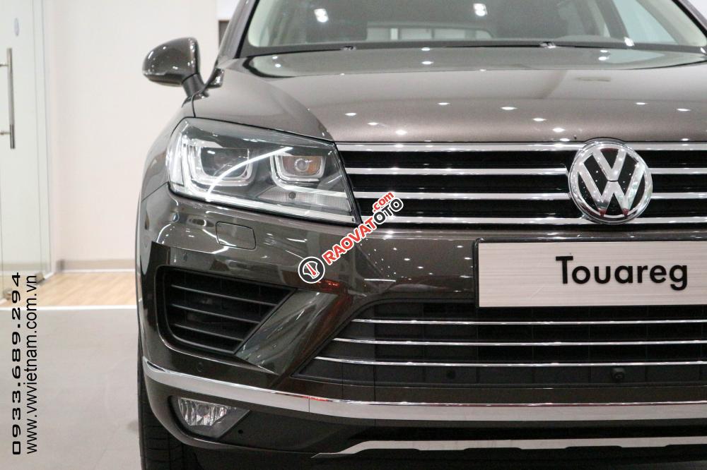 Volkswagen Touareg - SUV đậm chất Đức cho khách hàng ưa thích sự rộng rãi - Hotline 0933689294-6