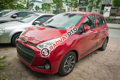 Hyundai Grand i10 1.0 MT đời 2018 màu đỏ, giá 355 triệu, hỗ trợ vay vốn 80% giá trị xe. Hotline 0935904141 - 0948945599-0