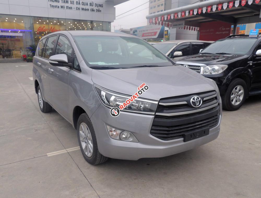 Toyota Innova E đời 2018, giảm giá cực sâu, tặng thêm gói phụ kiện, hỗ trợ mua xe trả góp-0