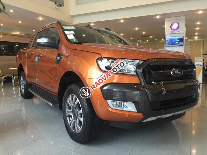 Bán Ford Ranger 2017 Wiltrak 3.2 hỗ trợ trả góp Bank tại Thái Nguyên, nhận hoàn thiện xe đến lúc lăn bánh-0