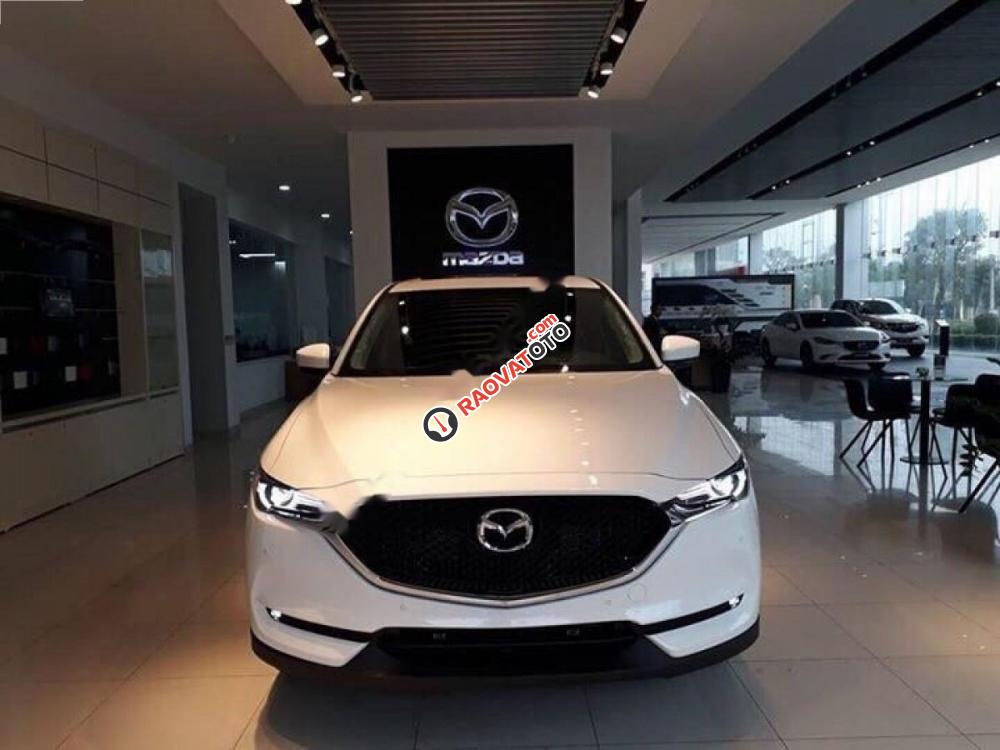 Cần bán Mazda CX 5 2.0 AT đời 2017, màu trắng, 889tr-1