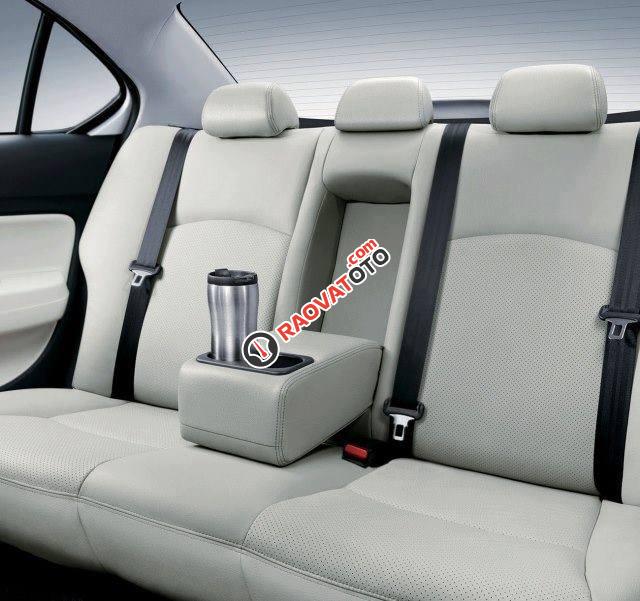 Bán xe Mitsubishi Attrage CVT 2018 giá tốt tại Quảng Bình, xe nhập, hỗ trợ trả góp, giao xe ngay. LH 0911821516-8