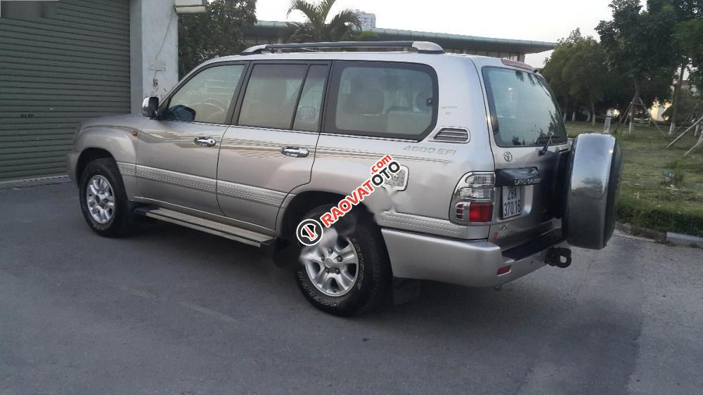 Cần bán Toyota Land Cruiser GX 4.5 2004, xe nhập chính chủ-1