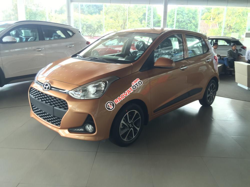 Bán Hyundai Grand i10 1.0 AT CKD, hỗ trợ vay 85% giá trị xe - Hotline: 0935.90.41.41 - 0948.94.55.99. Khuyến mãi lên đế-0