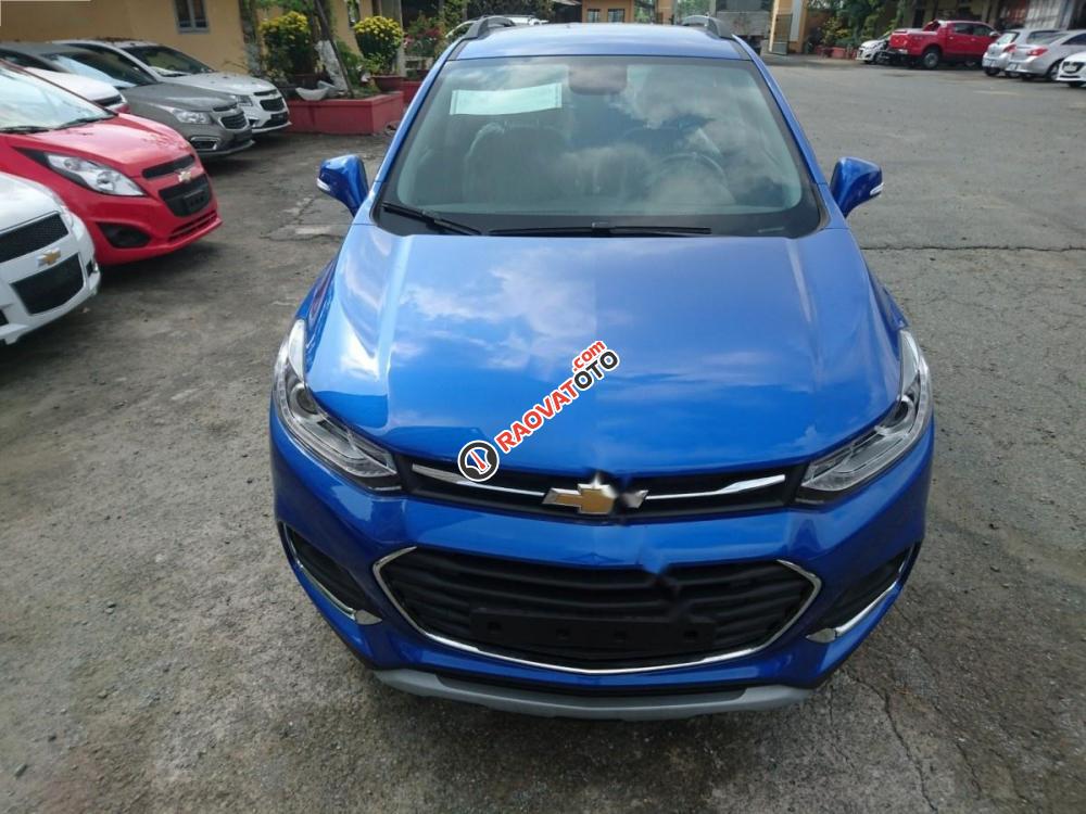 Bán ô tô Chevrolet Trax 1.4 LT đời 2017, màu xanh lam, xe nhập, giá 679tr-1