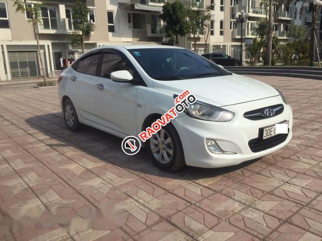 Auto bán Hyundai Accent năm 2010, màu trắng, nhập khẩu-0