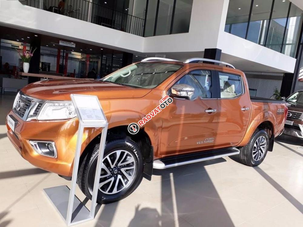 Bán Nissan Navara VL 2.5 AT 4WD đời 2017, nhập khẩu nguyên chiếc-1