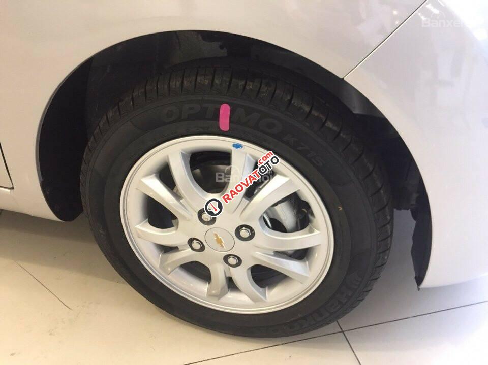 Trả trước tầm 90 triệu, Chevrolet Spark LT, bảo hành 3 năm chính hàng, LH Nhung 0907148849-5