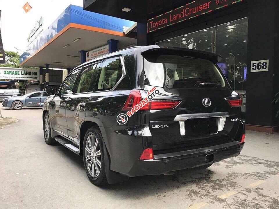 Cần bán xe Lexus LX 570 AT sản xuất 2017, màu đen, nhập khẩu Trung Đông mới 100%-12