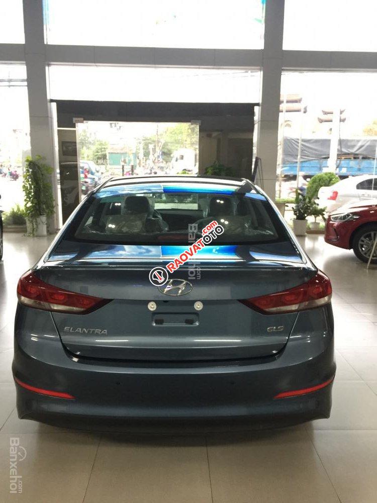 Hyundai Tây Hồ - Bán Hyundai Elantra 2.0 AT 2018 - Có đủ màu cho khách hàng lựa chọn-2