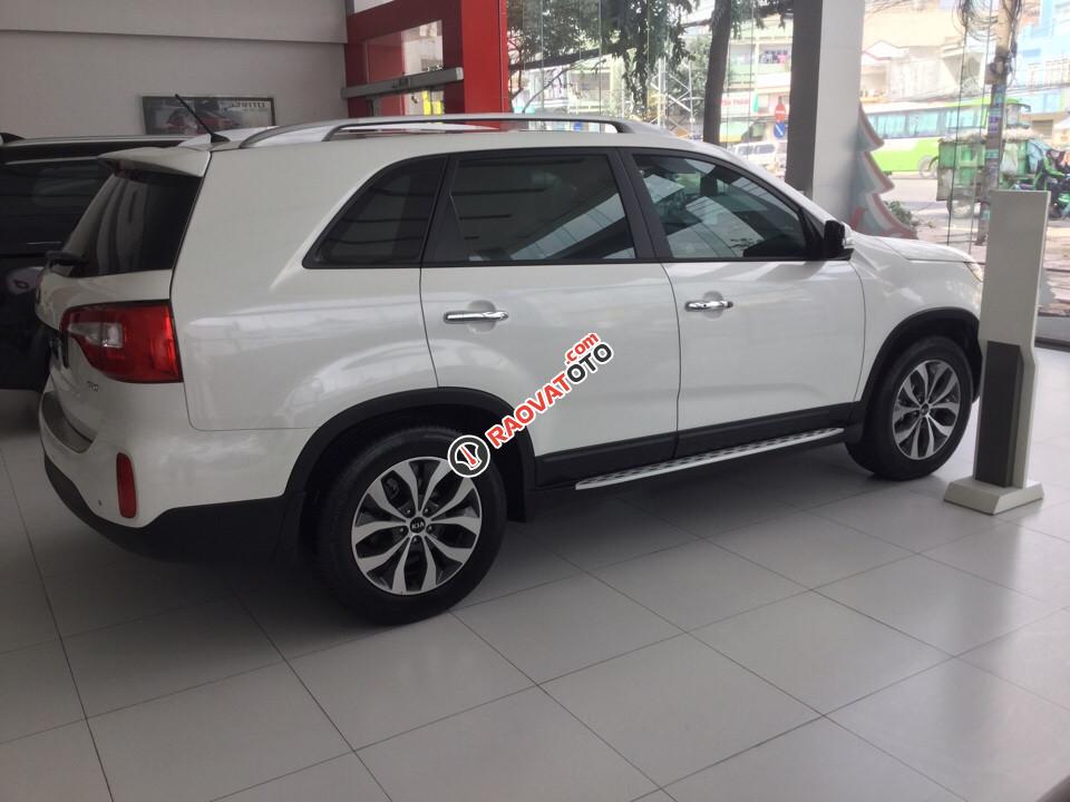 Bán Kia Sorento DATH đời 2018, màu trắng-1