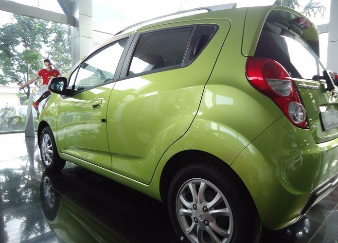 Bán Chevrolet Spark đời 2017, nhập khẩu chính hãng-2