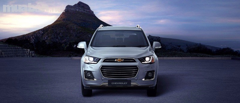 Bán Chevrolet Captiva đời 2017, màu bạc, nhập khẩu nguyên chiếc, giá 879tr-0