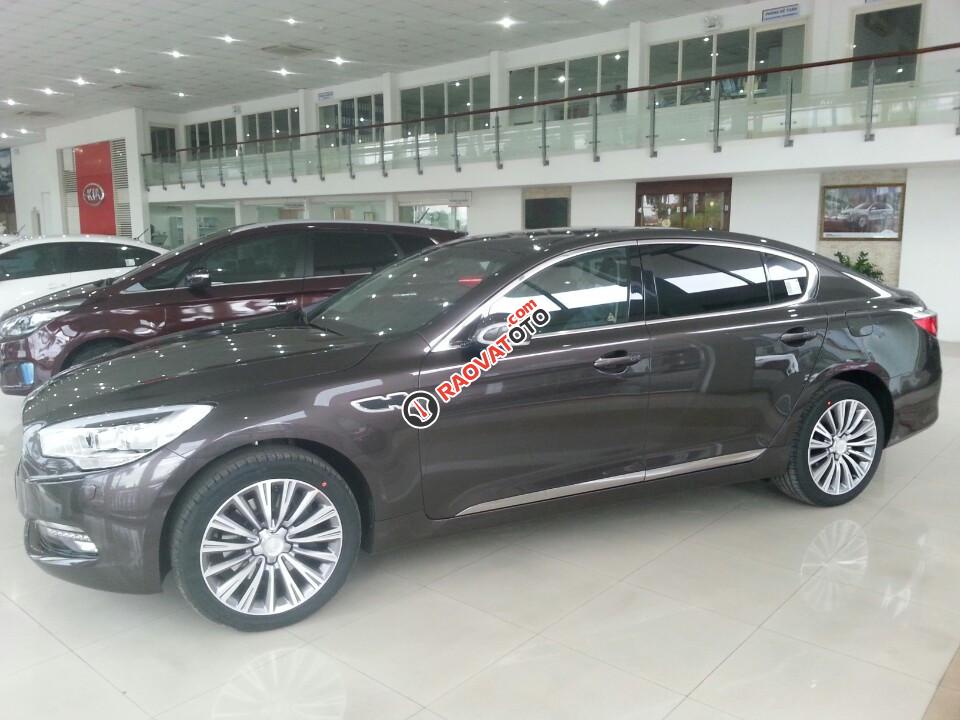 Showroom Kia Biên Hòa bán Quoris(K9), nhập khẩu nguyên chiếc, sang trọng và tiện nghi-13